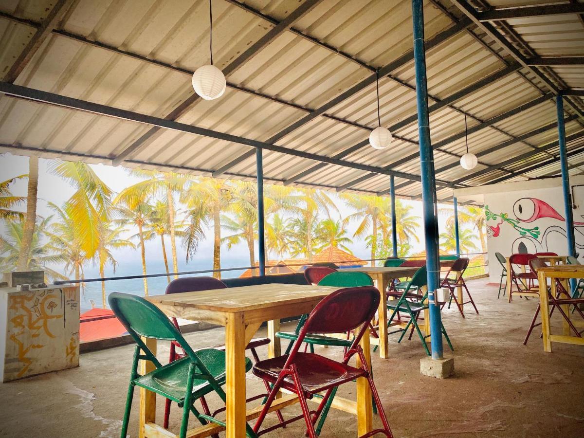 Paradise Inn Beach Resort Varkala Kültér fotó
